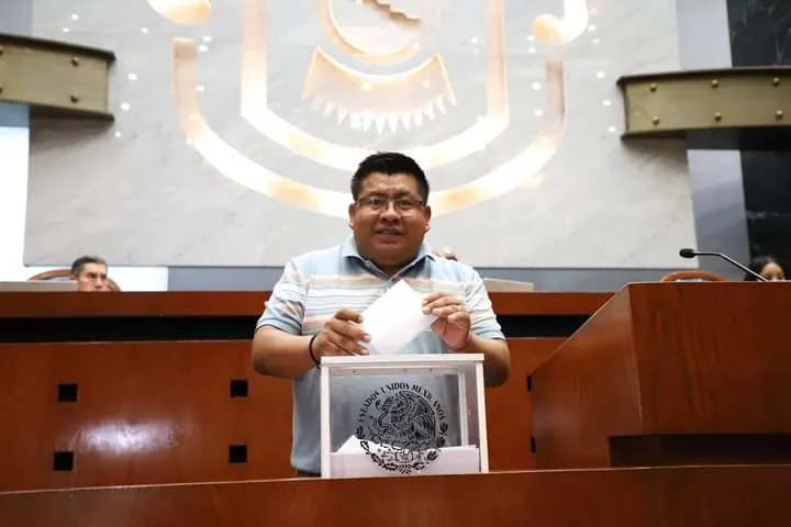 Busca Masedonio Mendoza la alcaldía de Tlapa de Comonfort
