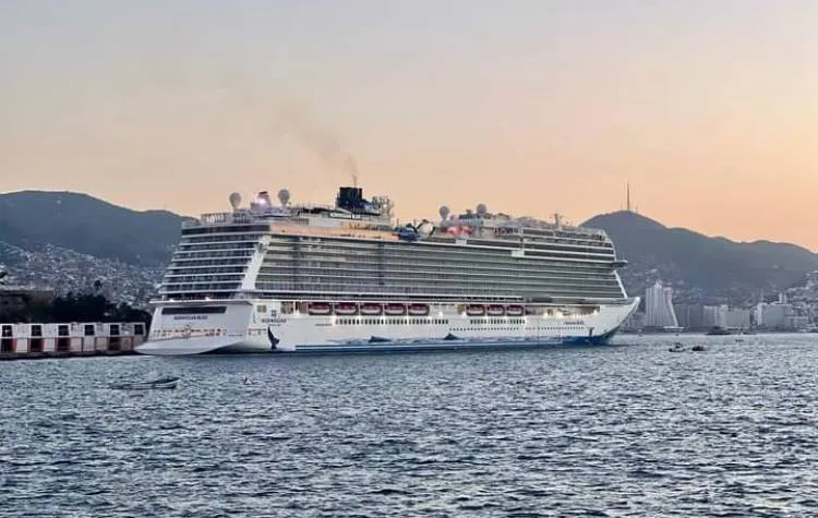 Ancla el crucero Norwegian Bliss, el segundo de 2024 en Acapulco