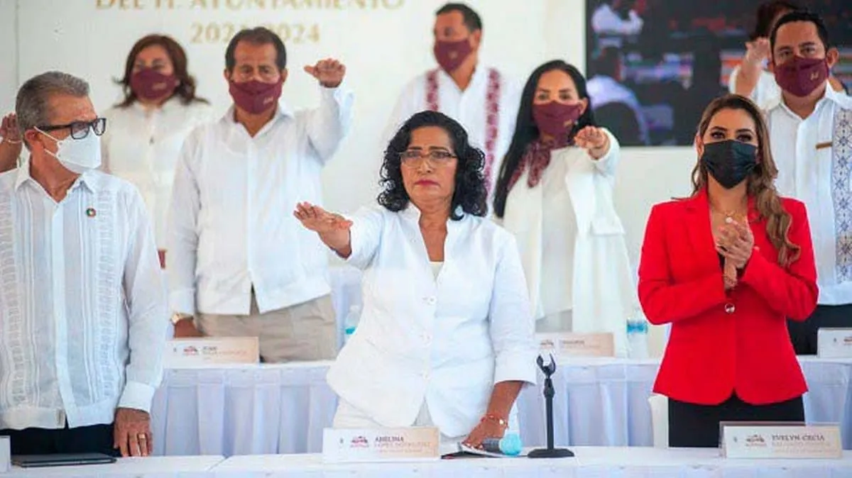 Abelina López, una mujer a la que no detiene la adversidad; se ganó la reelección a pulso