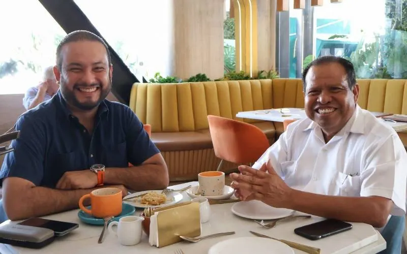 Alberto López Rosas declina aspiraciones a la alcaldía de Acapulco por MC