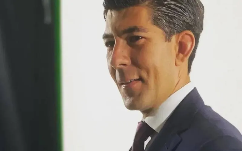 Morena solicita cambio de moderador para el Primer Debate Presidencial