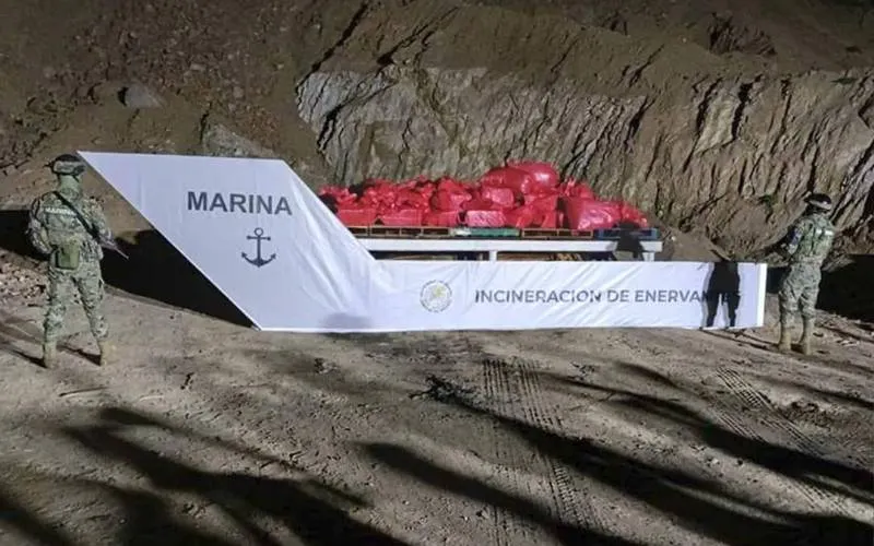 Incineran más de 1.5 toneladas de cocaína en Acapulco