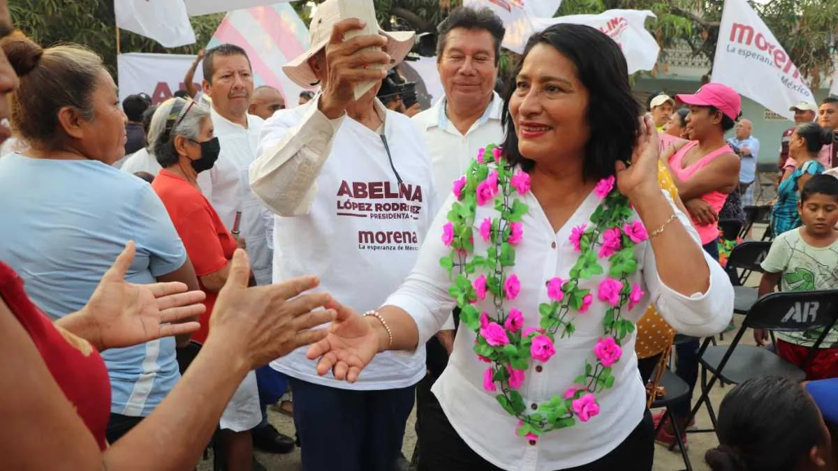 Respaldan en Renacimiento proyecto de continuidad de Abelina López