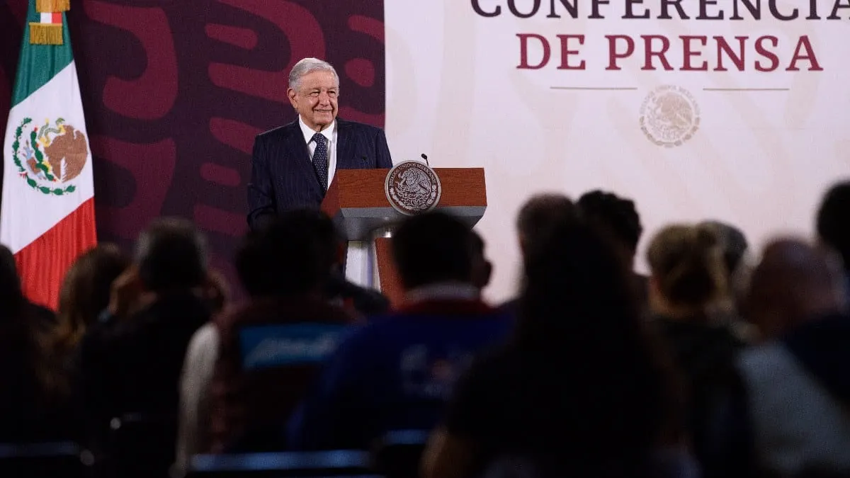 AMLO en contra de los que hacen riqueza al amparo del poder público