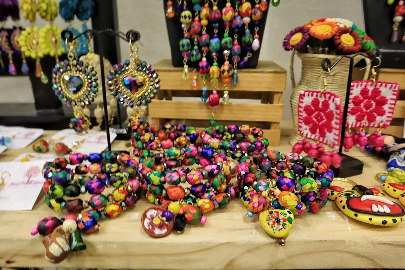 Aprueban reformas para impulsar las artesanías de Guerrero