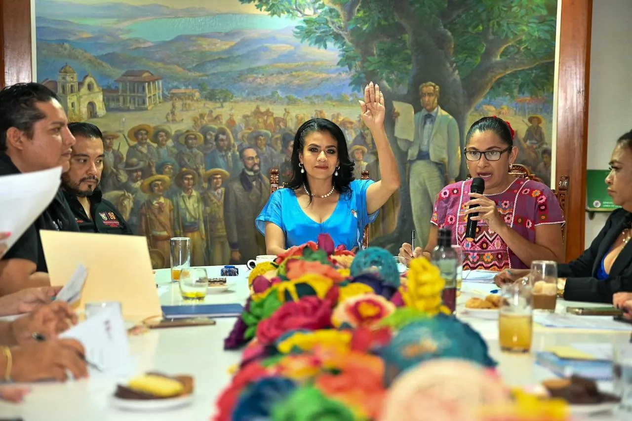 Toman protesta ediles del Ayuntamiento de Chilpancingo