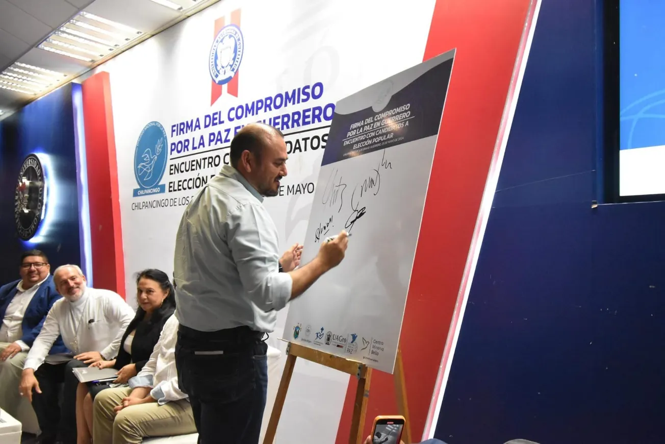 Candidatos firman compromiso por la paz promovido por la Iglesia en Guerrero