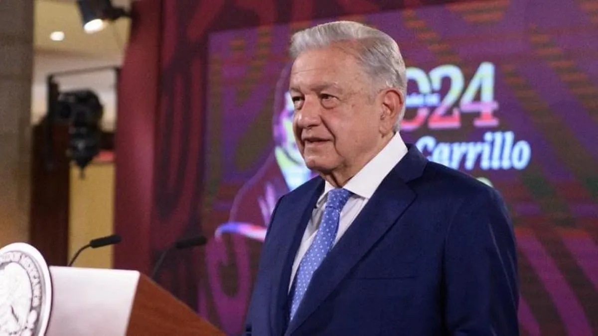AMLO se molesta por fallo que ordena pagar pensión a Amparo Casar