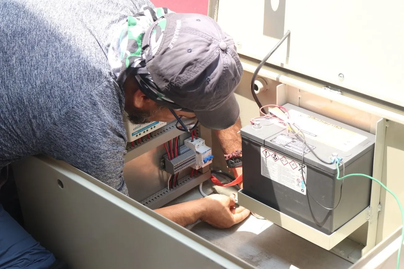 Instalan ocho nuevas estaciones sísmicas en Guerrero