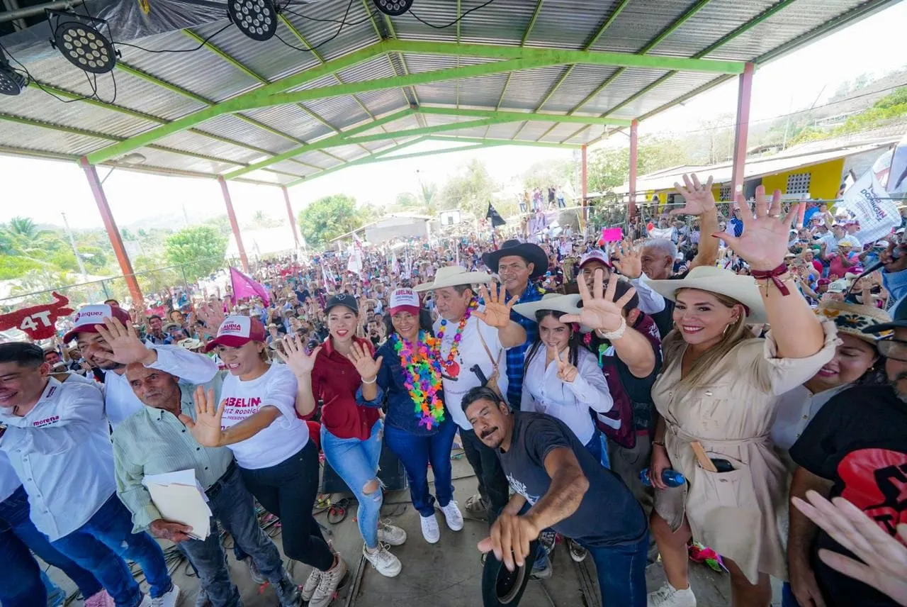 Cierra campaña Félix Salgado en los bienes comunales de Cacahuatepec