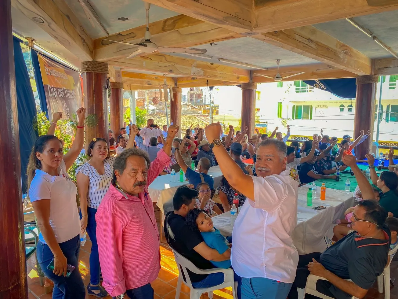 «La base trabajadora mueve a Acapulco», dice Víctor Aguirre en el Día del Trabajo