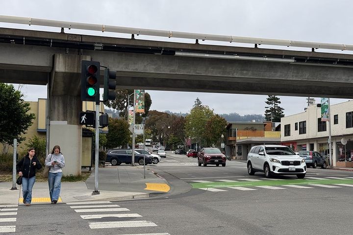 Protected bike lane on Solano Avenue gets early look