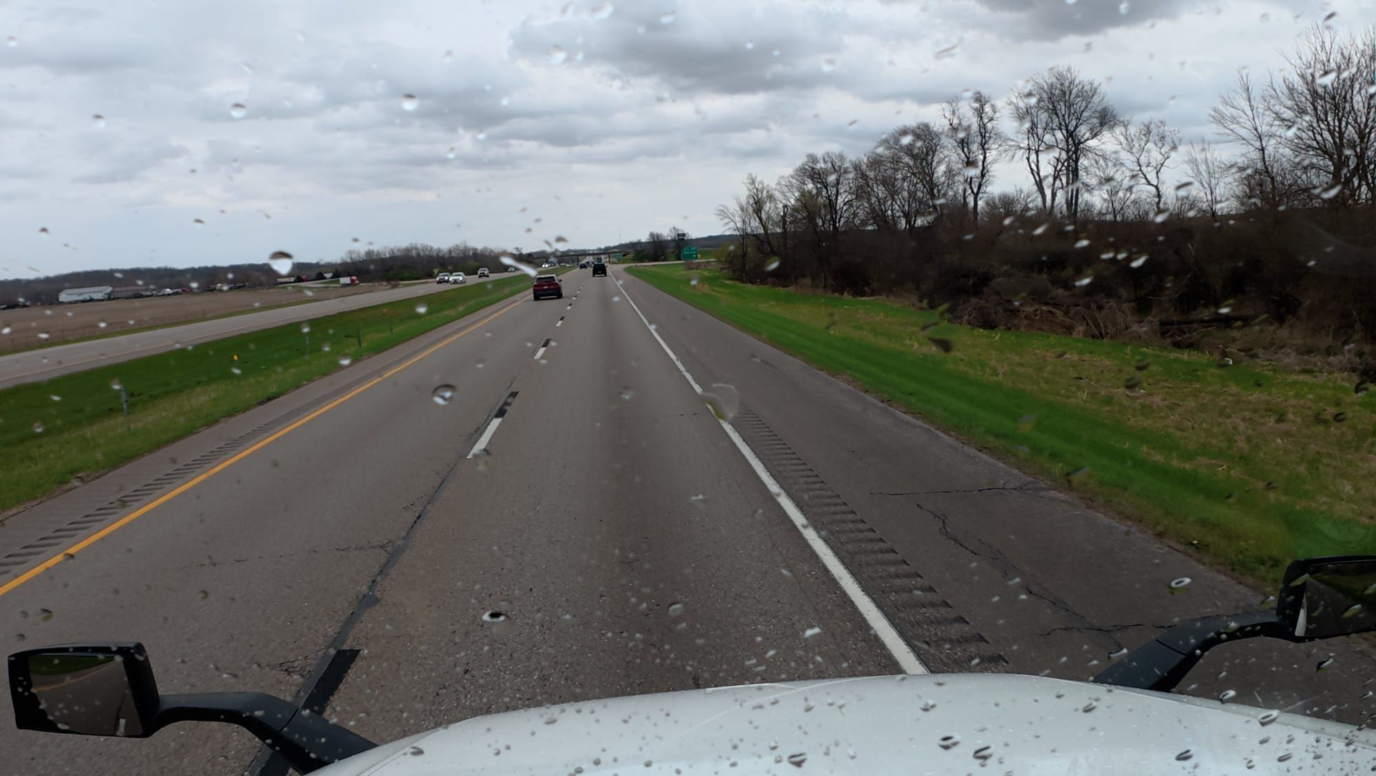 Planning Beats Pushing Miles — A Calm Approach to Trucking