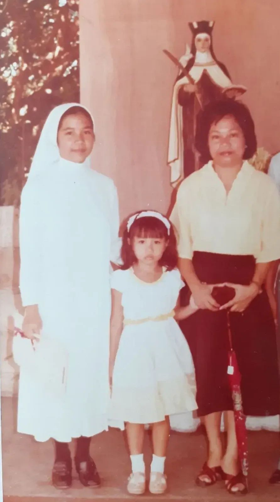 Finding Teresa - the nun & my dress