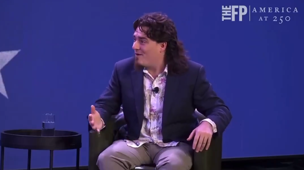 Anthropic 事件：你贊成 AI 公司老闆有關掉武器的權力嗎？