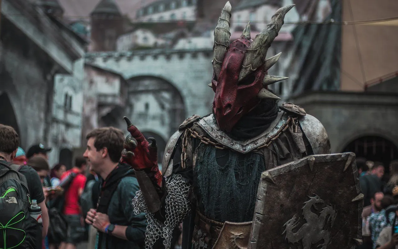 Perkins & Manganiello at D&D Live 2019