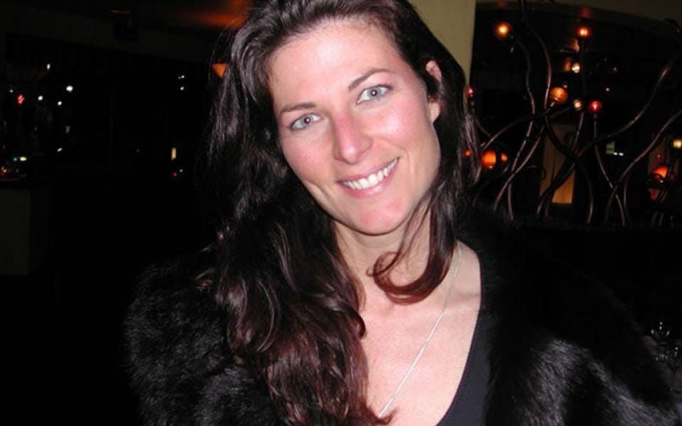 A person smiling at the camera
AI-generated content may be incorrect.