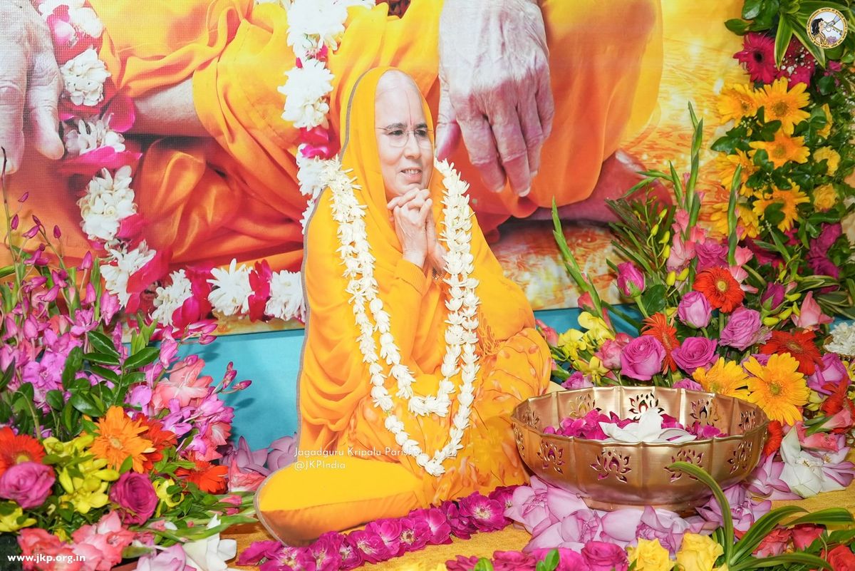 The Sacred Confluence of Love and Loss: Pushp Visarjan at Prayagraj