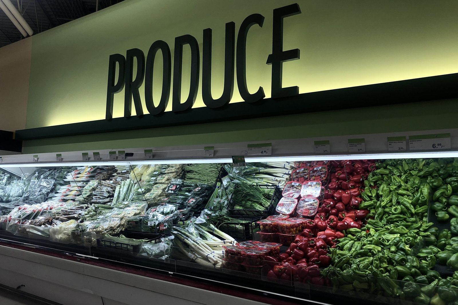 Tips for budgeting groceries as a university student