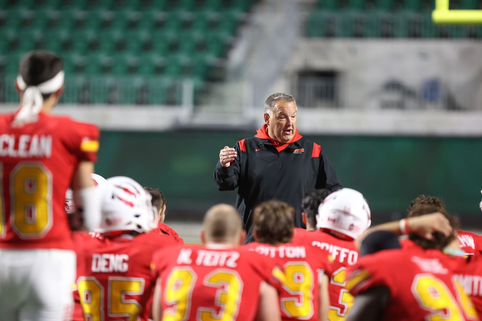 Wayne Harris announces retirement