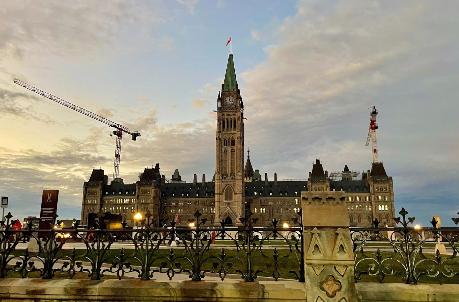 Canada’s cabinet conundrum