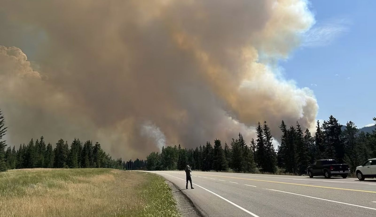 U of C professor discusses Jasper wildfires and the role of climate change
