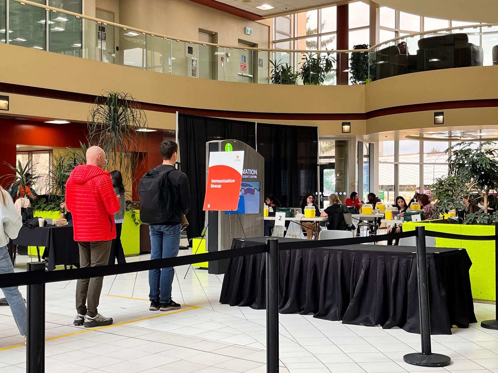 Pop-up flu shot clinic returns to University of Calgary