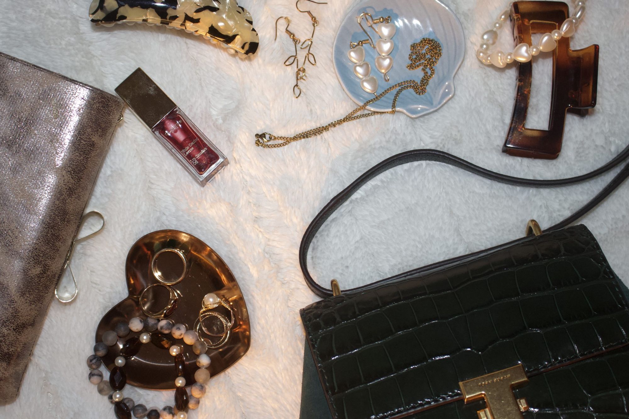 Five essential style accessories that elevate every outfit