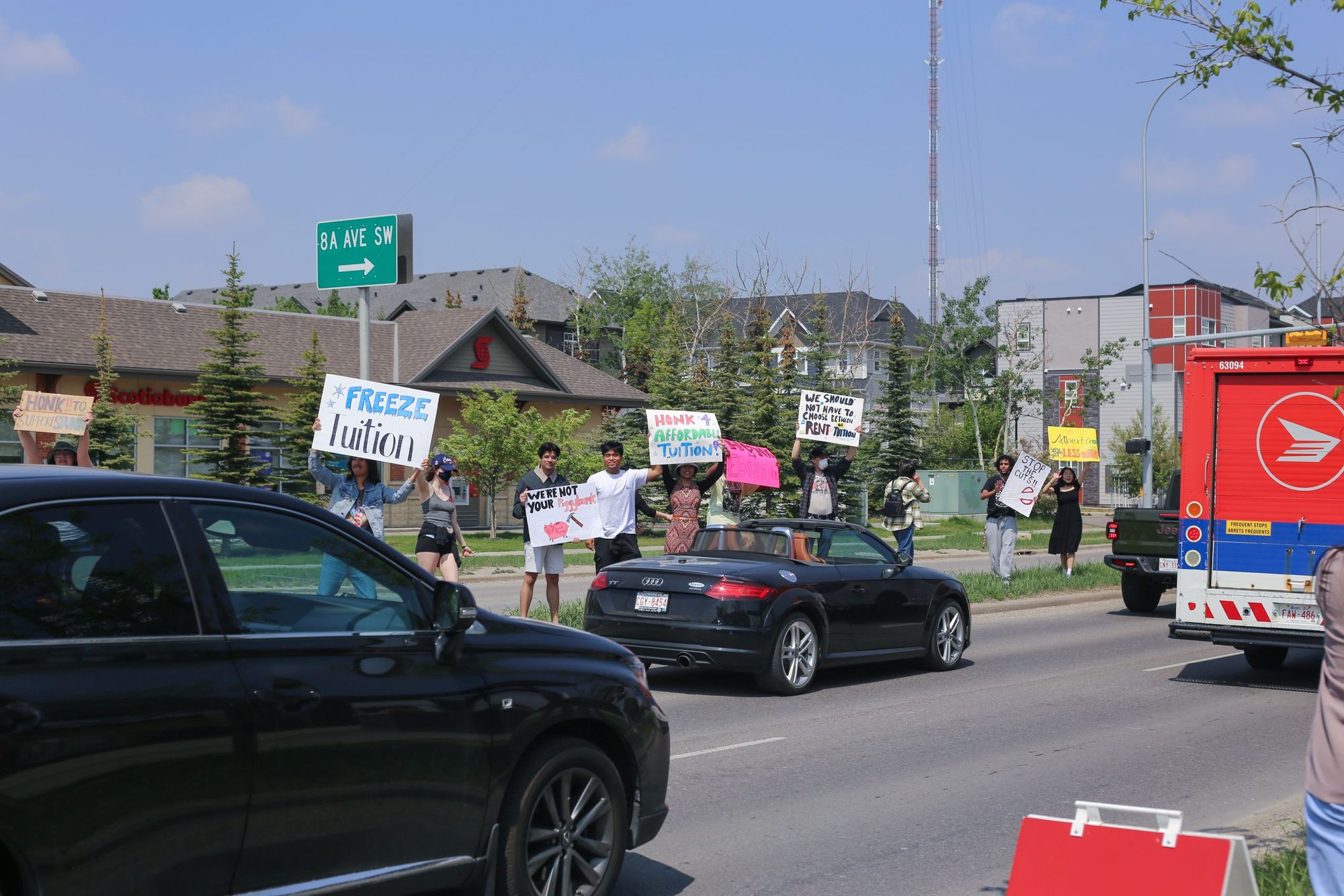 U of C political science students protest at advanced education minister’s office
