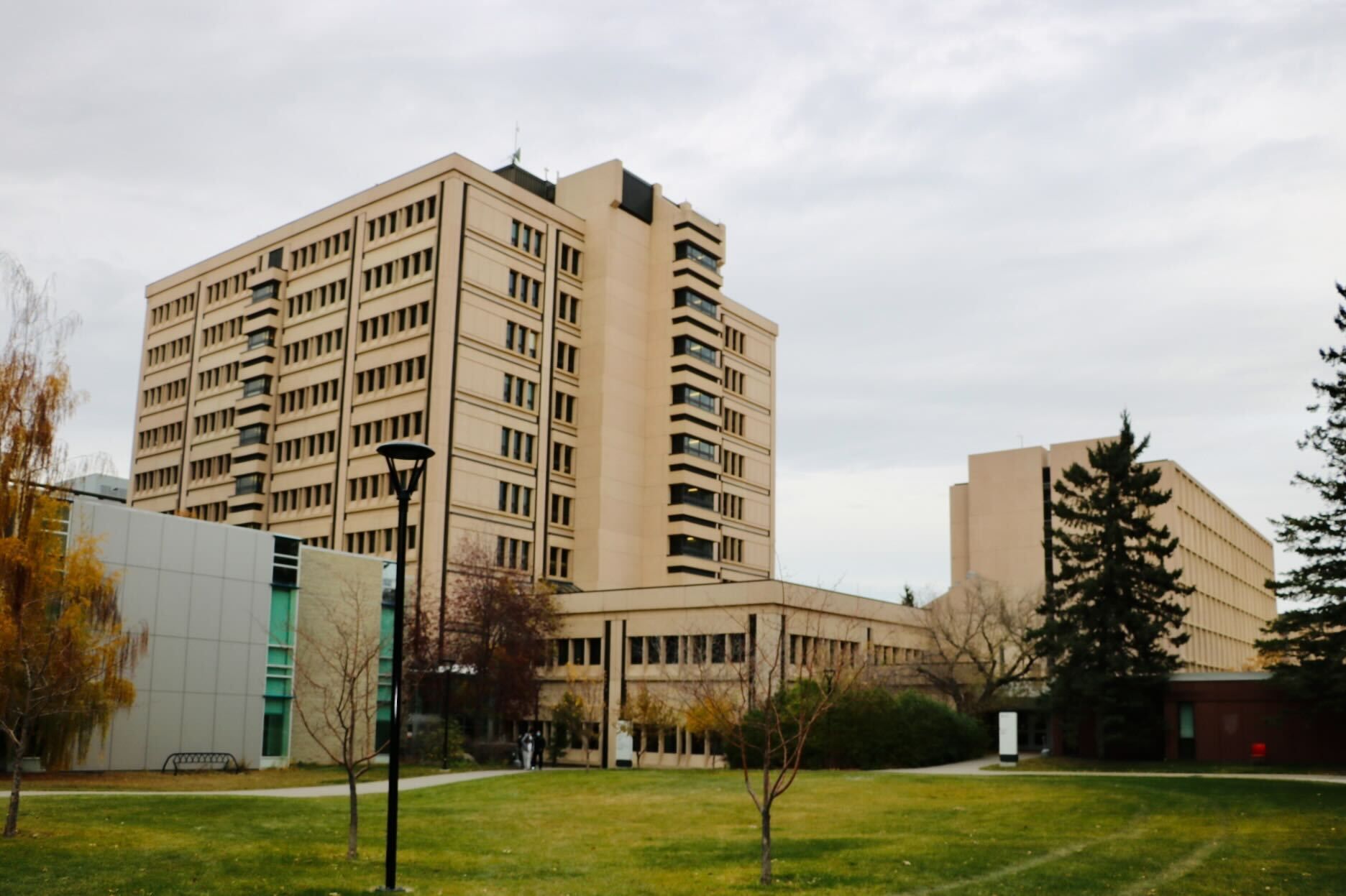 SLC discusses the lessons in teaching and learning from COVID-19