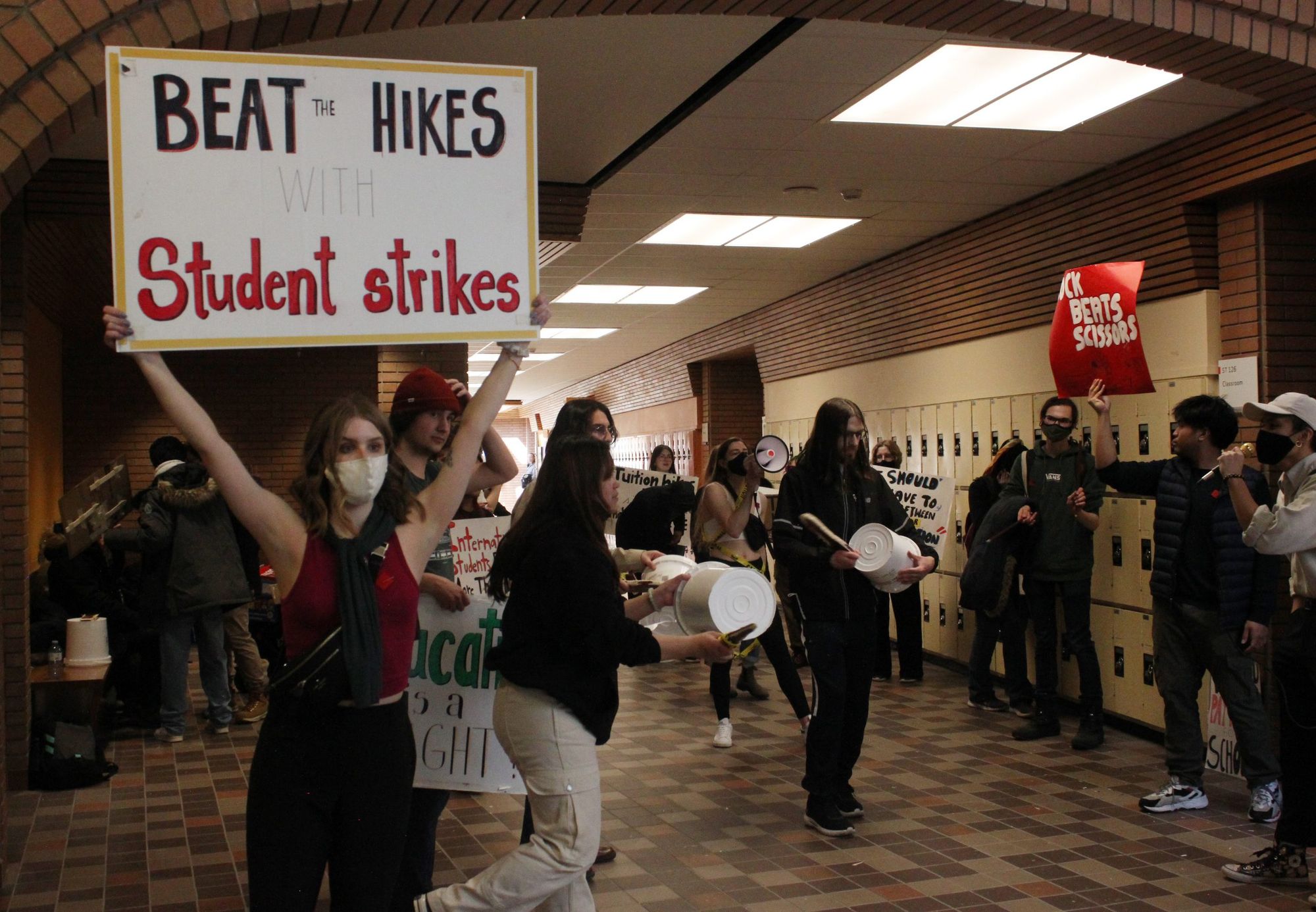 Political science and international relations students go on strike to oppose tuition increase