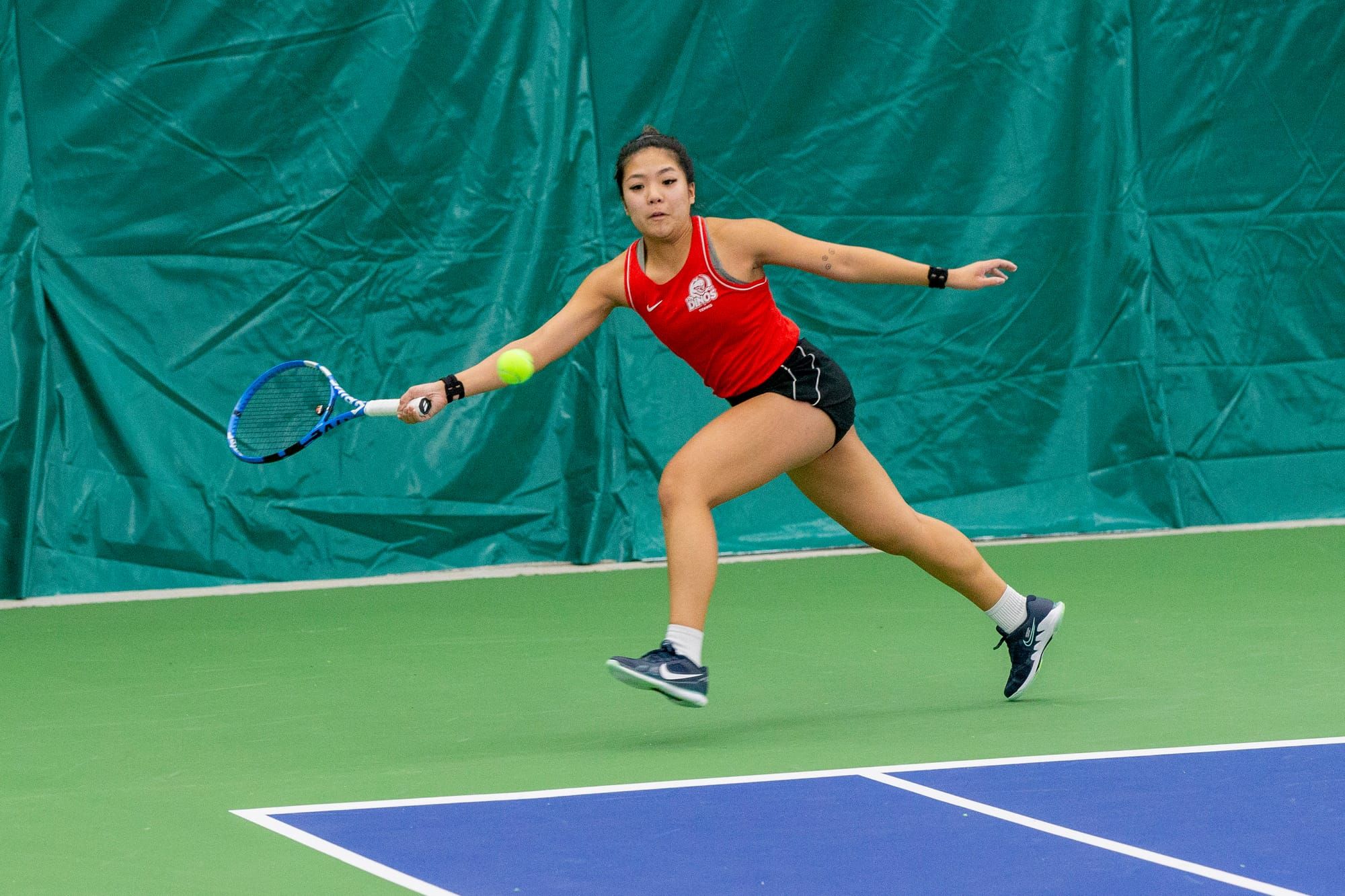 Tennis Team serves resilence