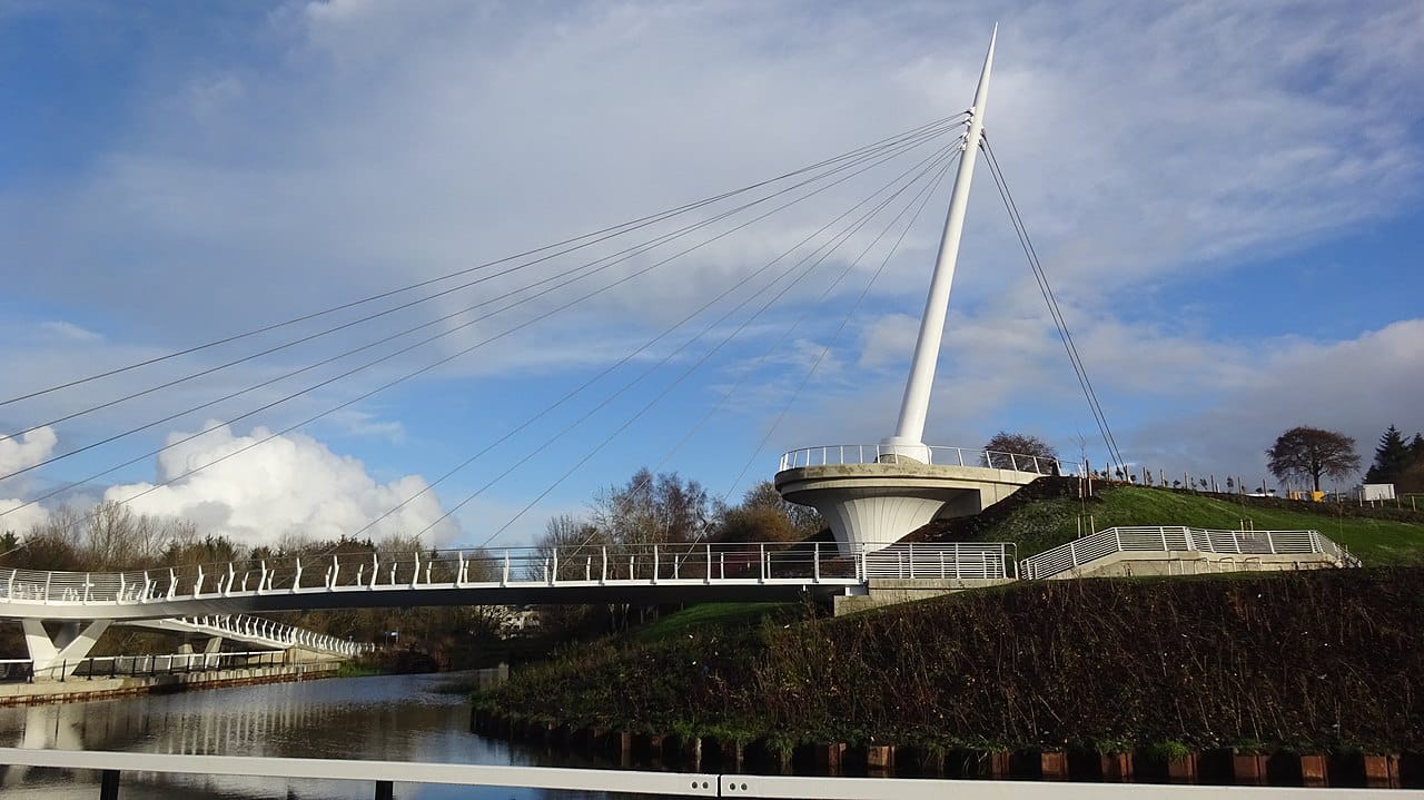 Stockingfield Junction Bridges and viewing platform, Forth and Clyde Canal. View East towards Ruchill