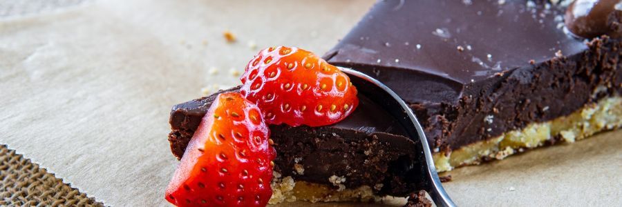 Mindful eating can boost your mood more!