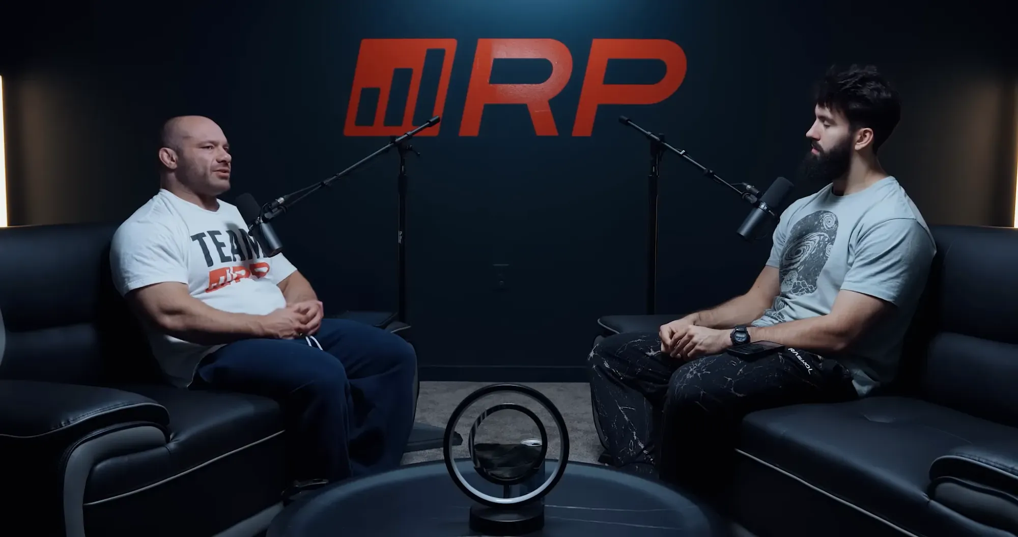 Pros and Cons of Pec Fly Machine