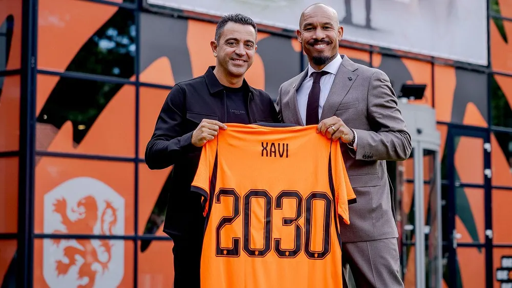 Promete Xavi regresar orgullo          al futbol de Países Bajos