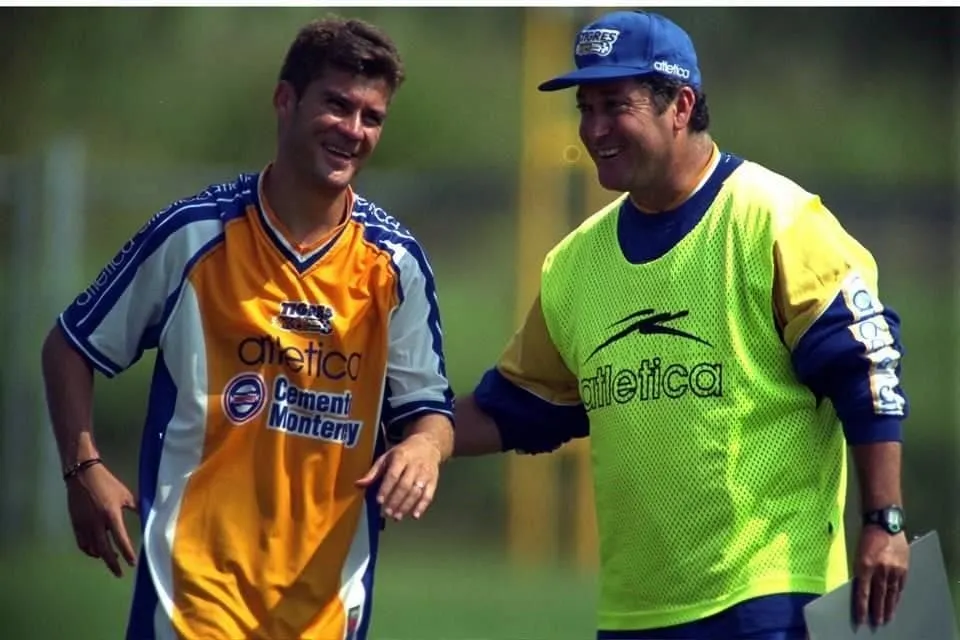 Vucetich se une a candidatos para entrenar a los Tigres