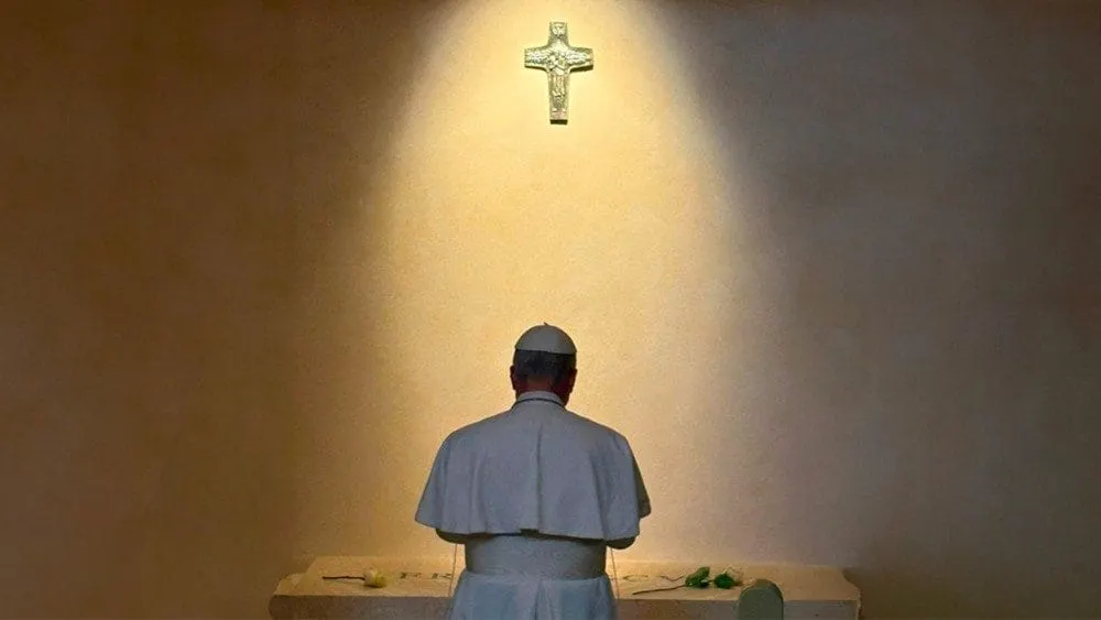 Pide el Papa León XIV                        fin de violencia en Ucrania