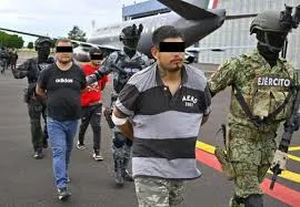 Detienen a 12 en operativo contra CJNG en Michoacán