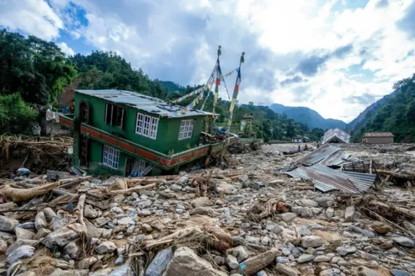Suman 157 fallecimientos                       por deslaves en Nepal