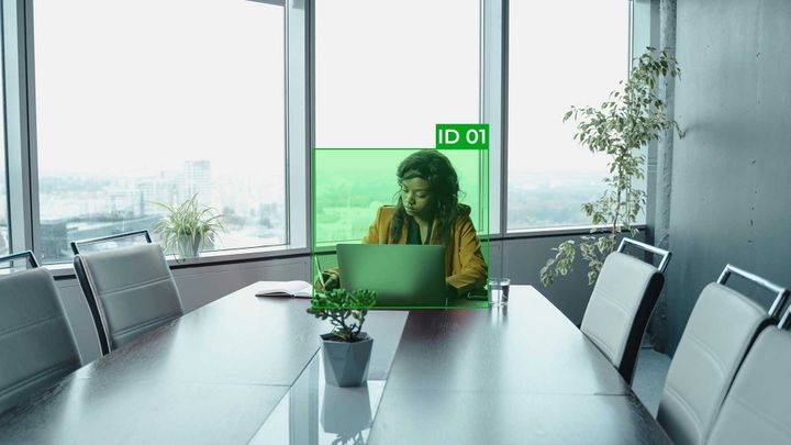 Outsourcing vs In-House Annotation: Complete Cost-Benefit Analysis