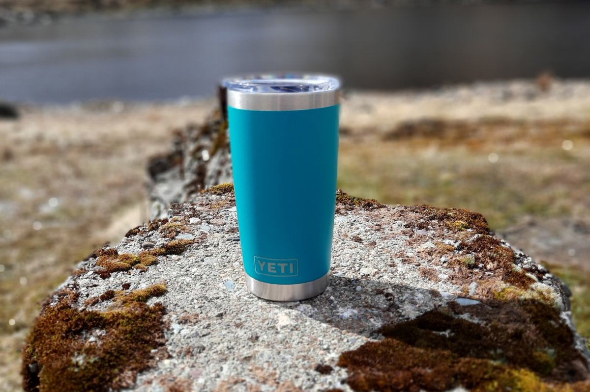 【激レア】YETI RAMBLER 20oz Tumbler 新色シービュー YETI-RAMBLER-1.png