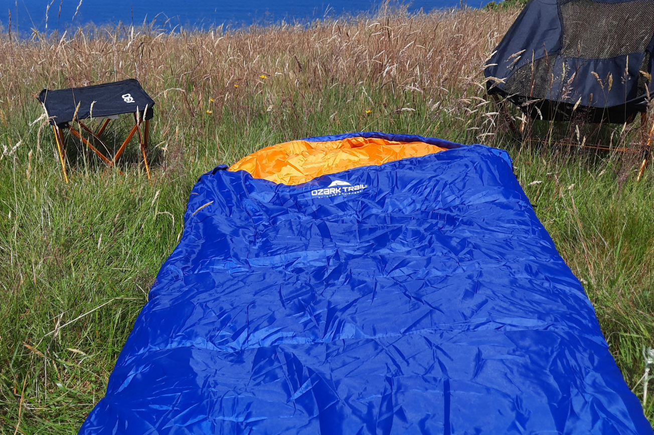 OZARK TRAIL 250GSM MUMMY SLEEPING BAG