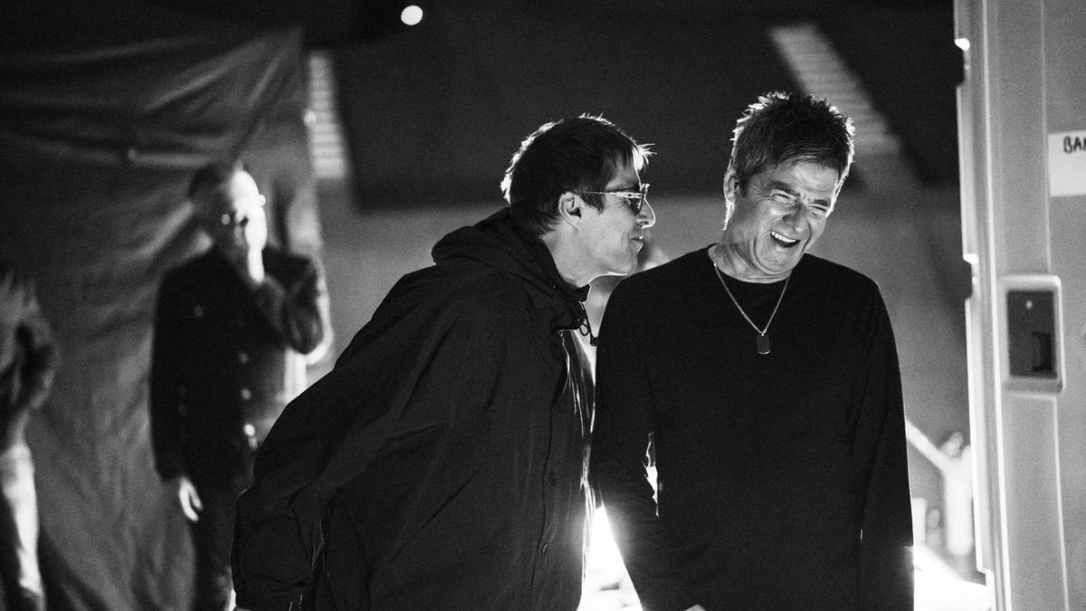 Bidders in £1.6 million Oasis tapes auction may be disappointed