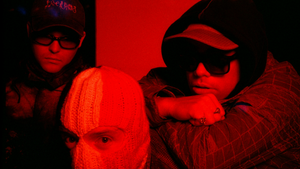 High Court sides with Kneecap, ending the Hezbollah flag criminal case against Mo Chara