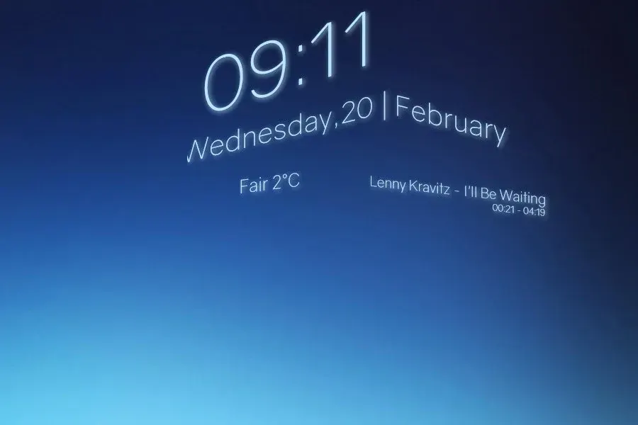 Source preview of Cold: A winter-themed arrangement of time/date, weather and a music-player component