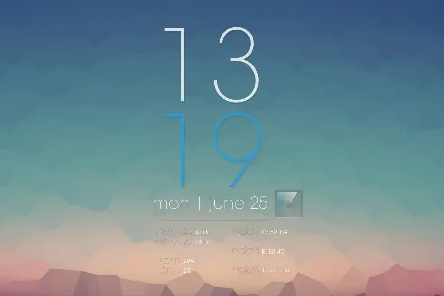 Source preview of Elegance 2 Rainmeter Skin credited to lilshizzy