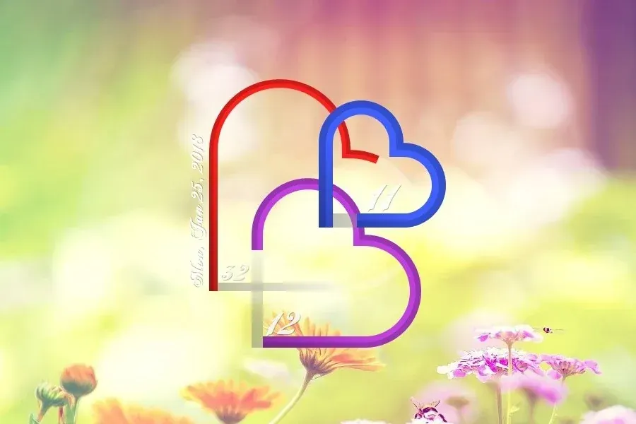 Source preview of Heart Clock Rainmeter Skin credited to injust29