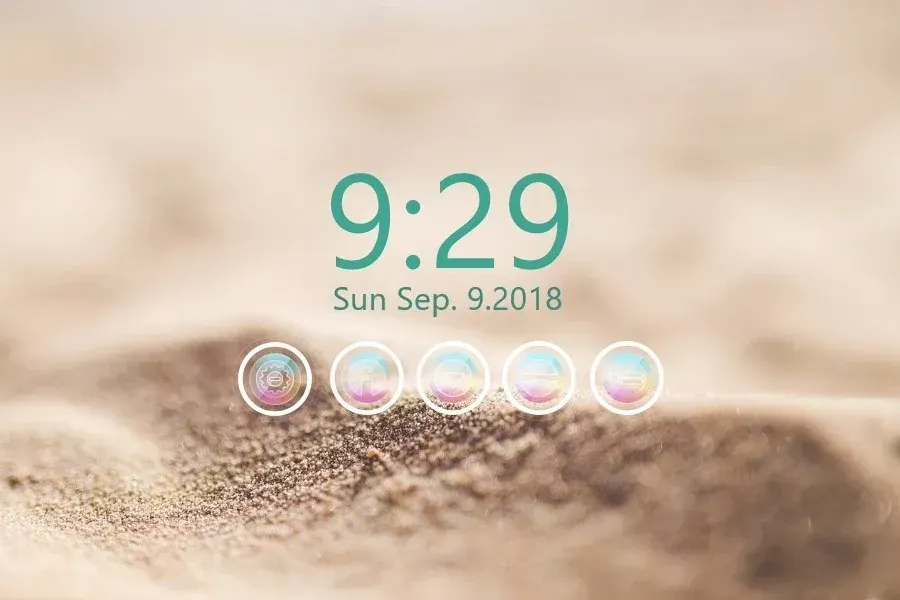 Source preview of Lesser: A shortcut panel with graphical icons for folders, drives and Control Panel, paired with a digital time-and-date display