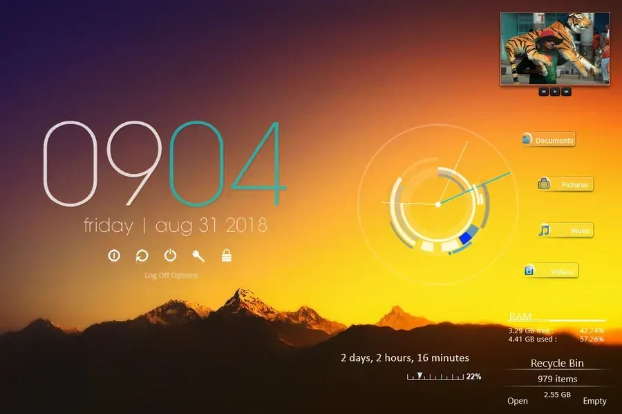 Source preview of MappleWood+ Rainmeter Theme credited to mnhshare